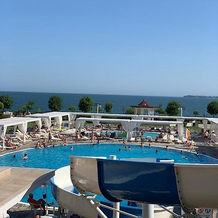 Private Apartment 49 In Prestige Fort Beach Hotel Sveti Vlas Eksteriør bilde