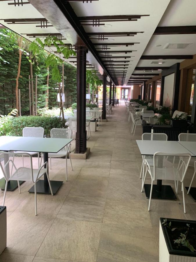 Private Apartment 49 In Prestige Fort Beach Hotel Sveti Vlas Eksteriør bilde