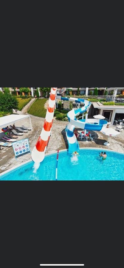 Private Apartment 49 In Prestige Fort Beach Hotel Sveti Vlas Eksteriør bilde