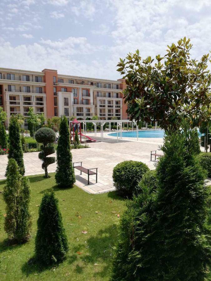 Private Apartment 49 In Prestige Fort Beach Hotel Sveti Vlas Eksteriør bilde